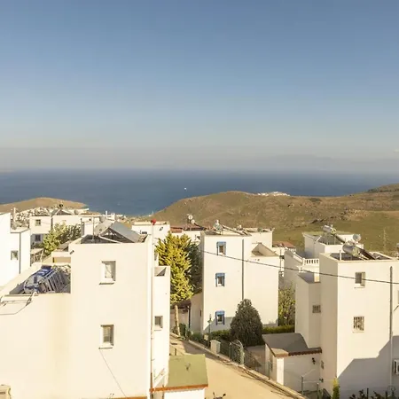 Villa Central With Mesmerizing View In Bodrum Akyarlar