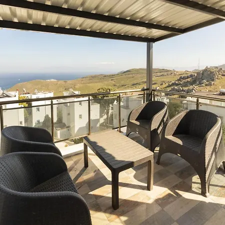 Central With Mesmerizing View In Bodrum